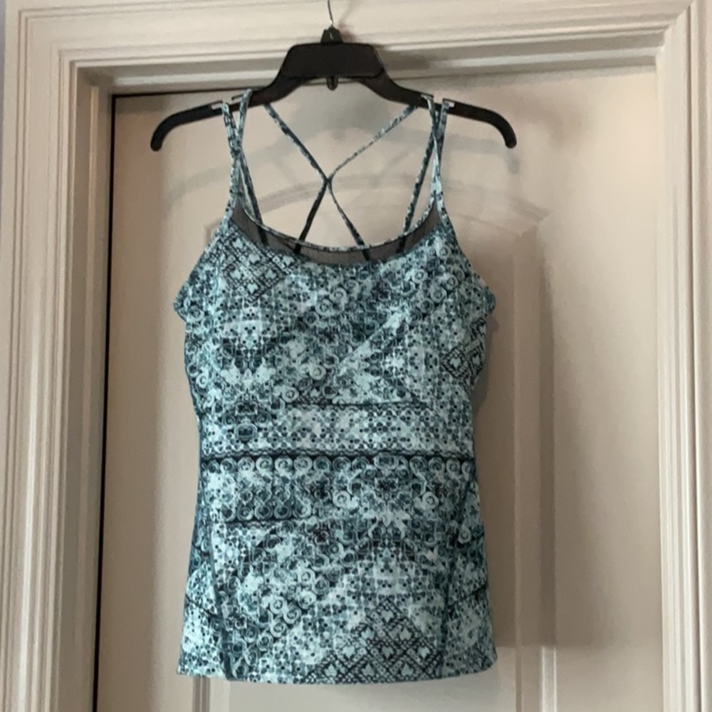 GAIAM Blue Patterned Strappy Tank Top